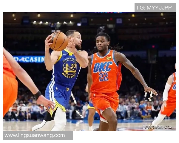回顾2015年雷霆与勇士精彩对决全场录像分析与精彩瞬间回放